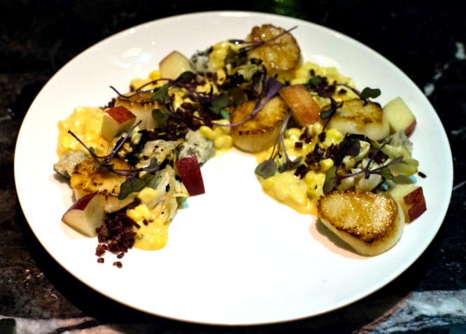 Le Turtle Scallops, nectarine, corn pudding, blue cheese & bresaola - $27