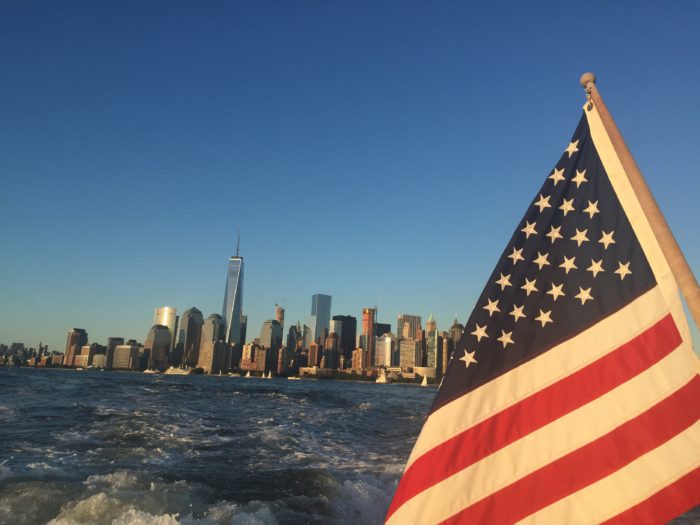 Boat ride to the Willy Wall