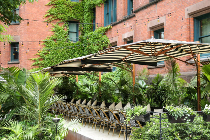 Al fresco dining - thegoldenhournyc.com