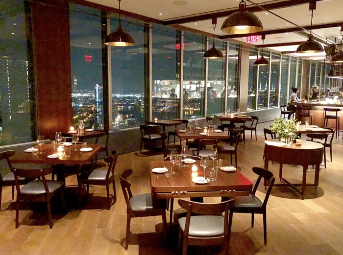 Manhatta restaurant nyc dining room by night